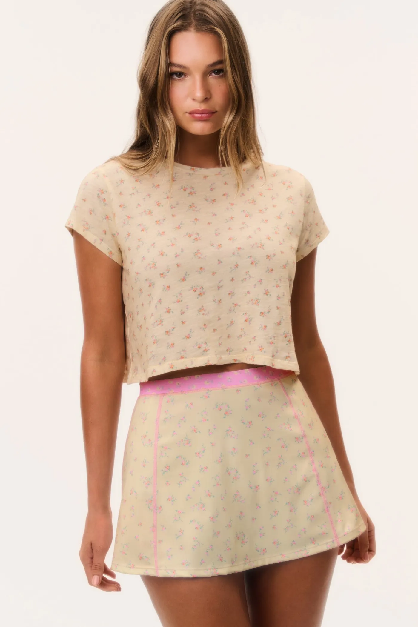 Rubin Ditsy Floral Cropped Tee